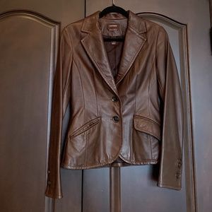 Danier Jackets & Coats - Danier Brown Leather Blazer Size XS fit Small Danier Jackets & Coats - Danier Brown Leather Blazer Size XS fit Small